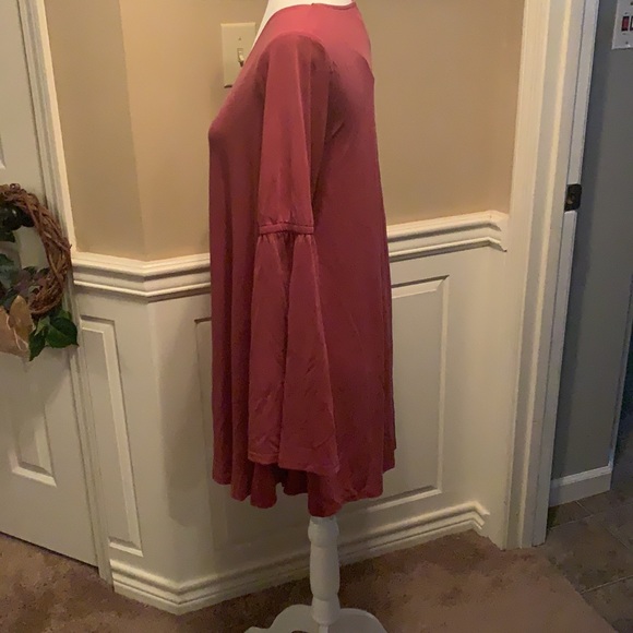 Dee Elle Tunic - Picture 2 of 5